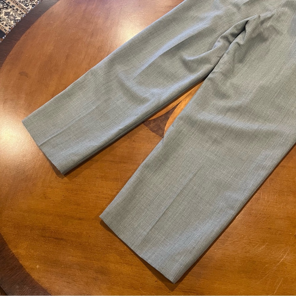New CHICJOC Women’s Marzotto Wool Pleated Trousers Belted Size 36 Gray Luxury - Picture 9 of 16